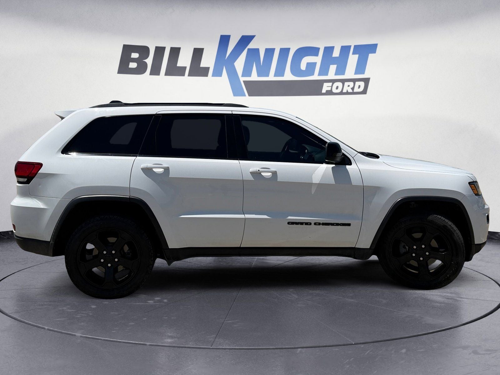 2019 Jeep Grand Cherokee Laredo