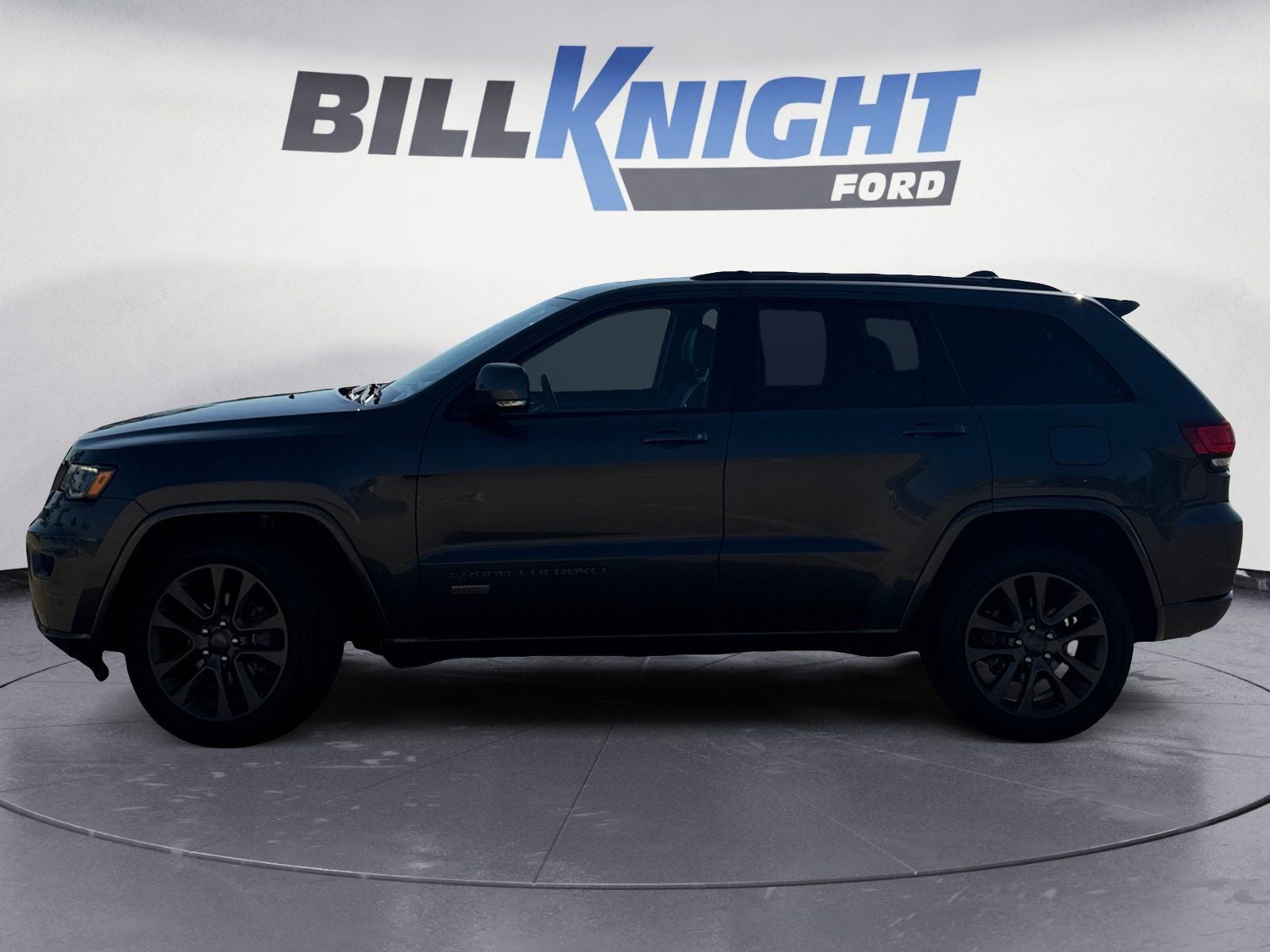 Used 2017 Jeep Grand Cherokee Limited with VIN 1C4RJFBGXHC689086 for sale in Stillwater, OK