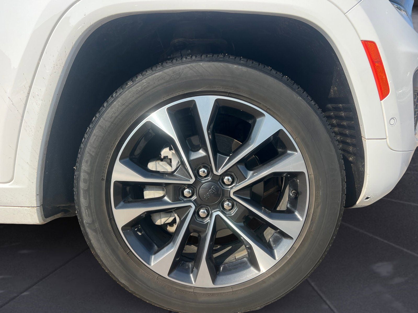 2023 Jeep Grand Cherokee Overland