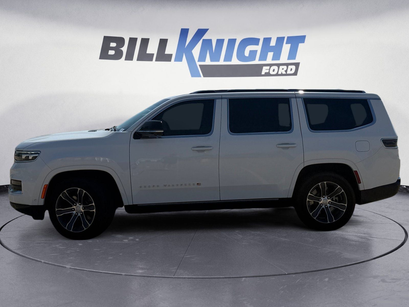 2023 Jeep Grand Wagoneer Base