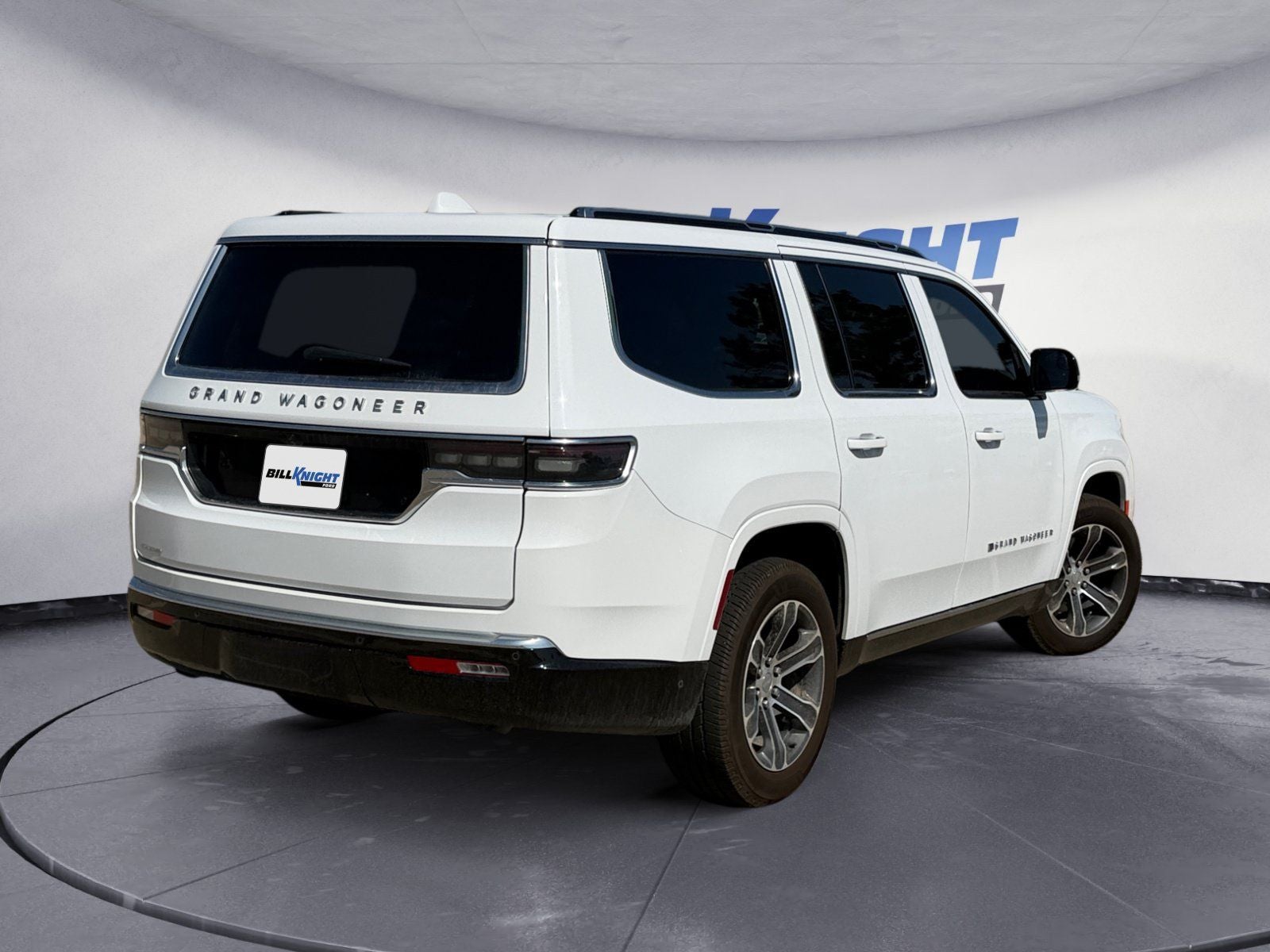 2023 Jeep Grand Wagoneer Base