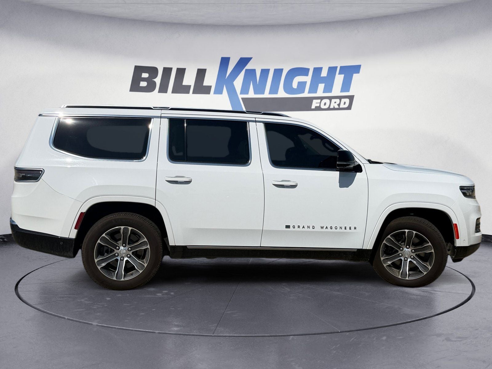2023 Jeep Grand Wagoneer Base