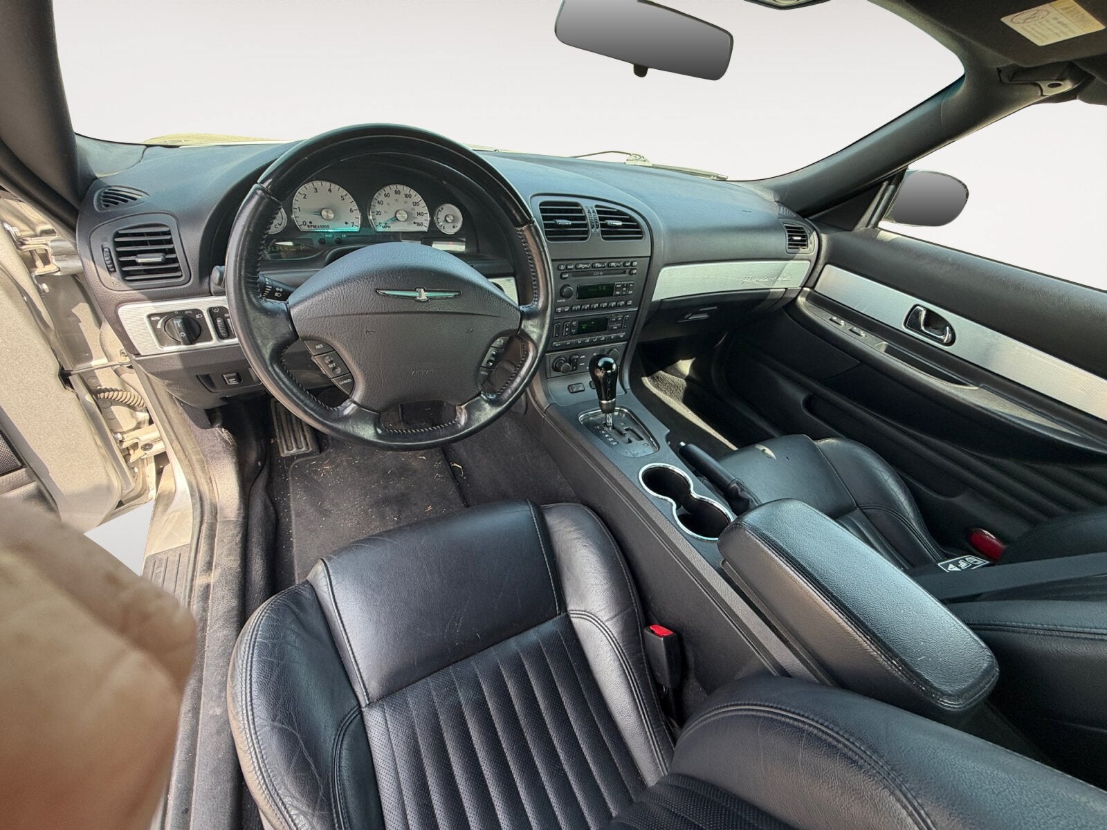2004 Ford Thunderbird Base