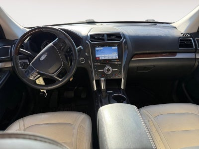 2017 Ford Explorer Platinum