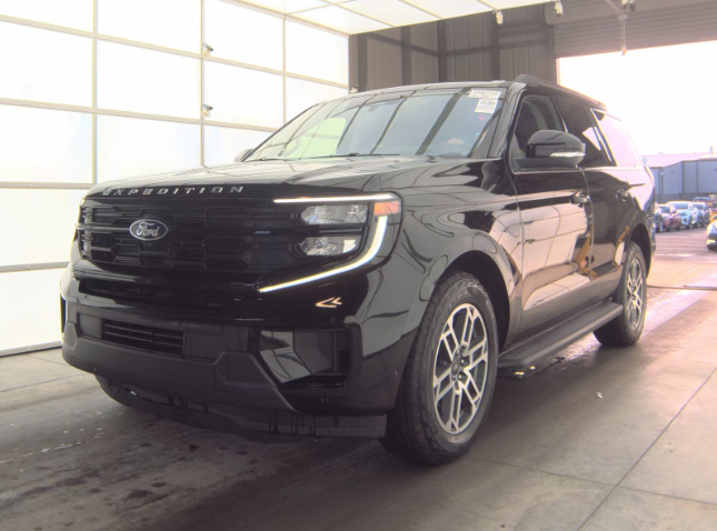 2025 Ford Expedition Active