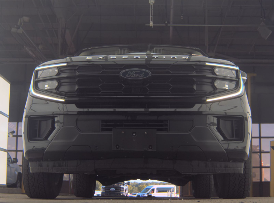 2025 Ford Expedition Active