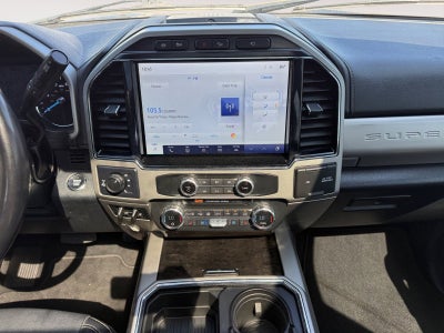 2022 Ford F-250SD Lariat