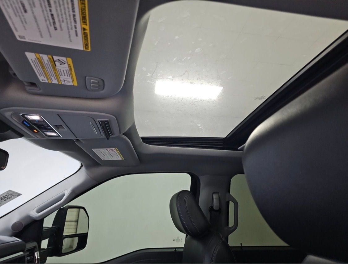 2023 Ford F-250SD Lariat