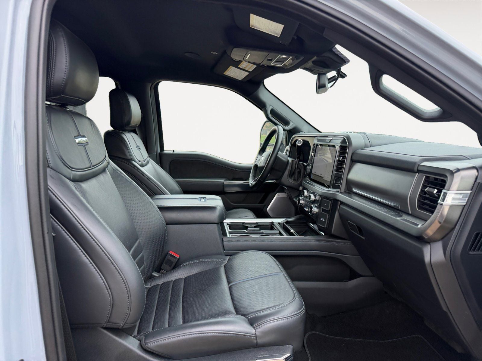 2025 Ford F-250SD Platinum