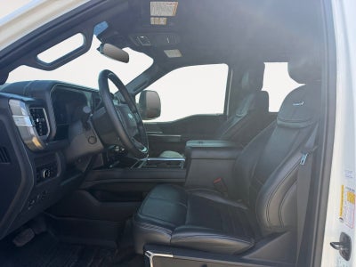 2025 Ford F-350SD Platinum