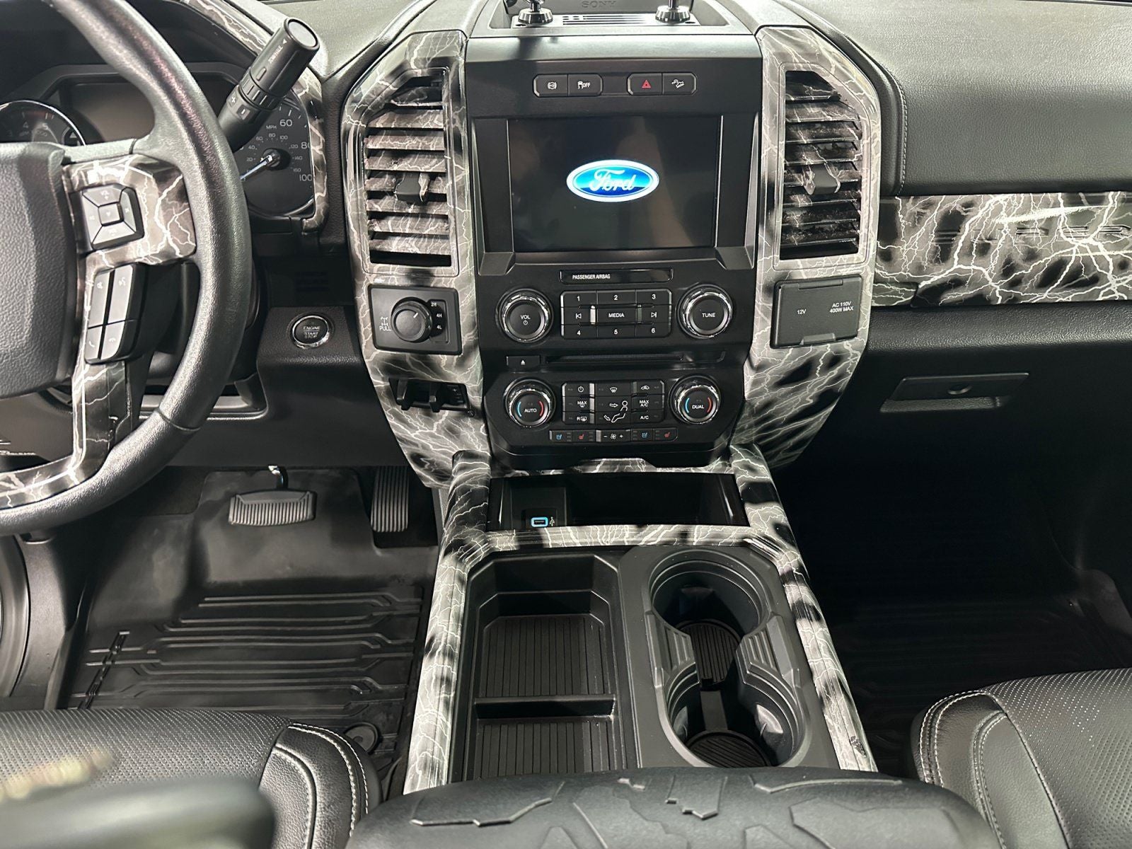 2017 Ford F-350SD Lariat