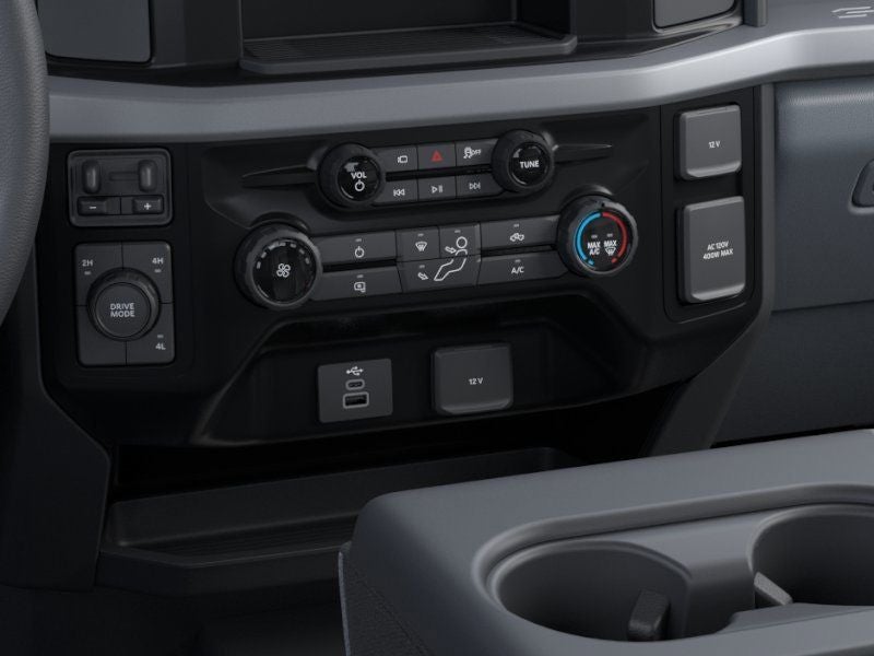 2026 Ford F-350SD XLT DRW