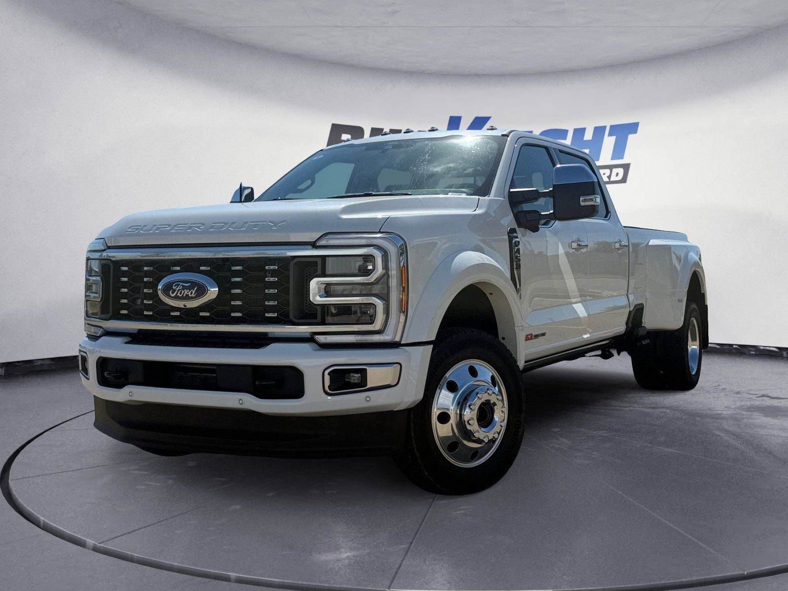 2026 Ford F-450SD Platinum DRW