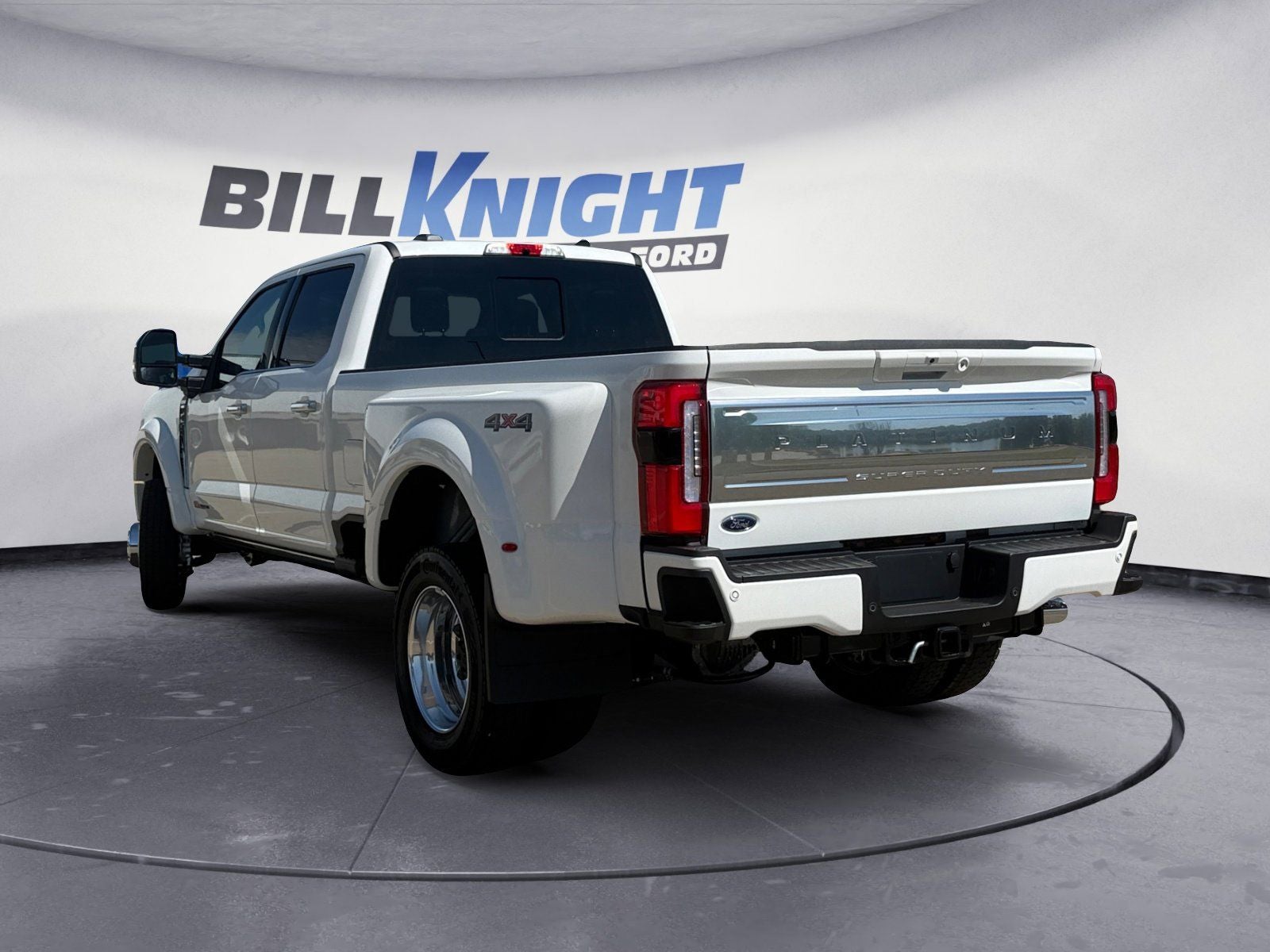 2026 Ford F-450SD Platinum DRW