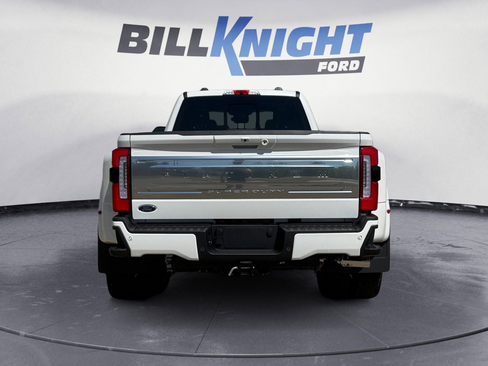 2026 Ford F-450SD Platinum DRW