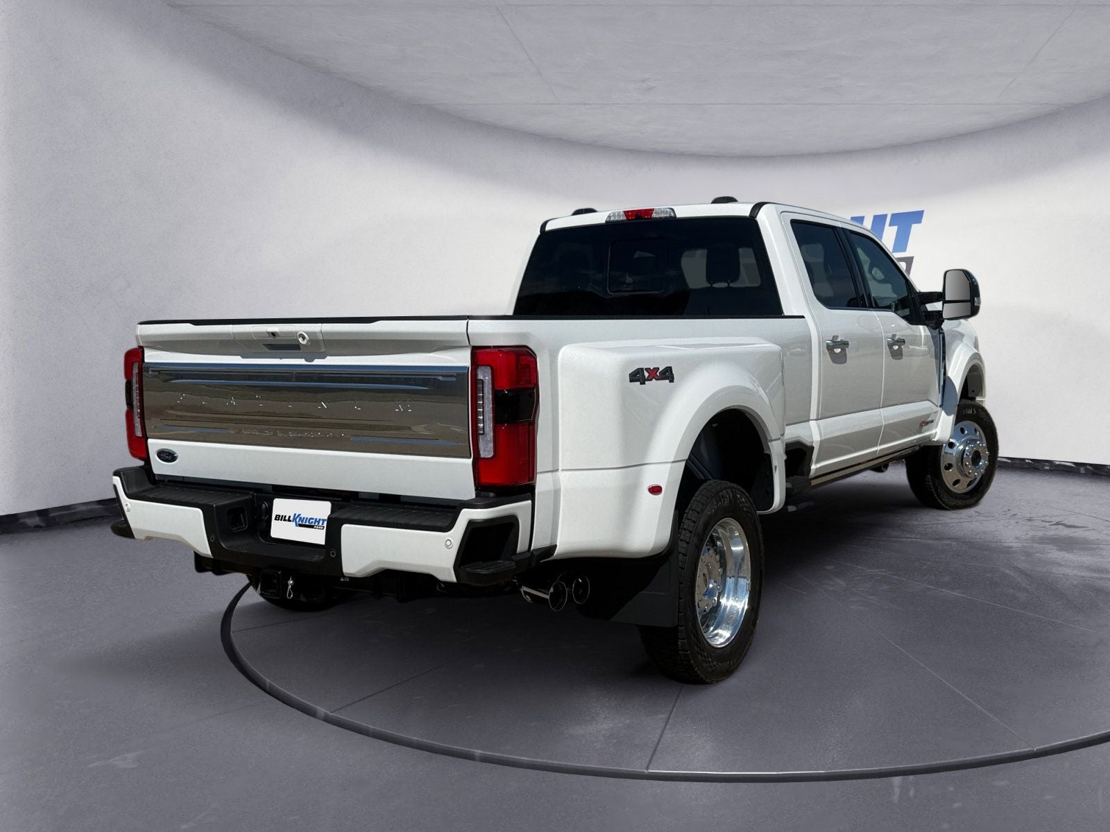 2026 Ford F-450SD Platinum DRW