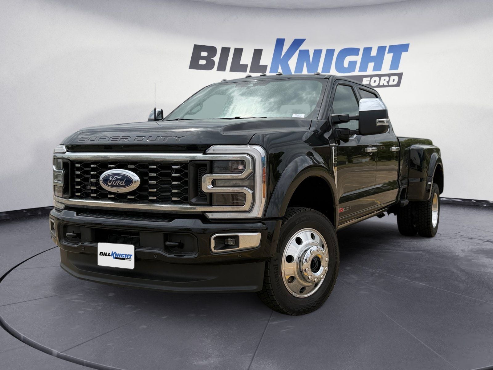 2026 Ford F-450SD Platinum DRW