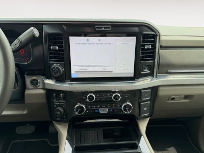2026 Ford F-450SD Platinum DRW