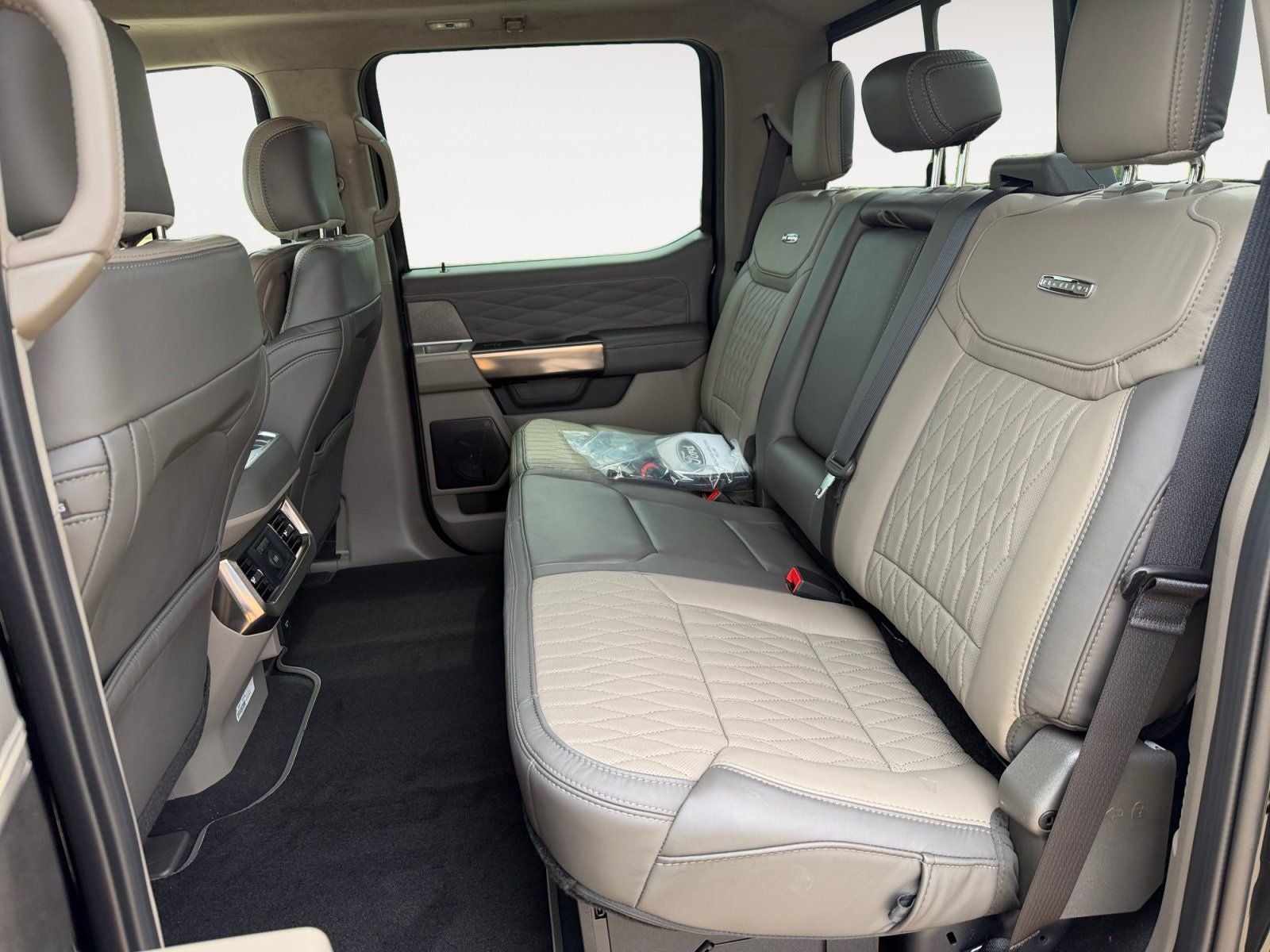 2026 Ford F-450SD Platinum DRW
