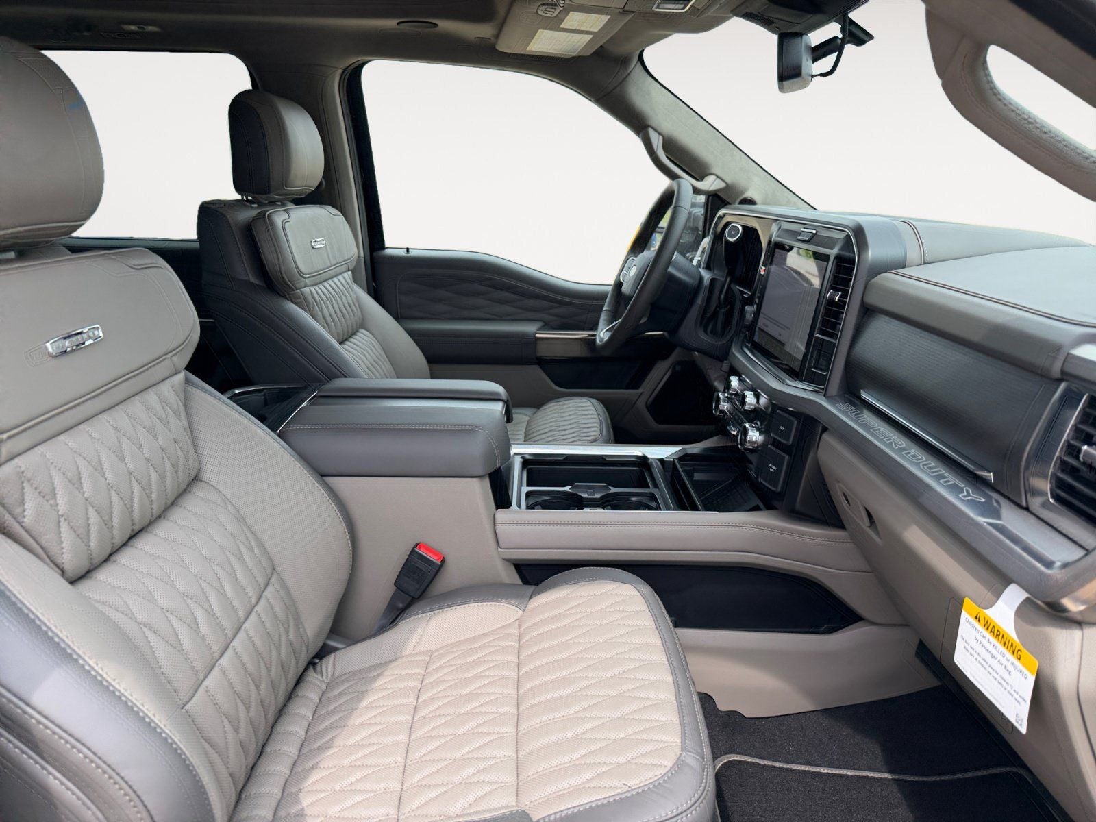2026 Ford F-450SD Platinum DRW