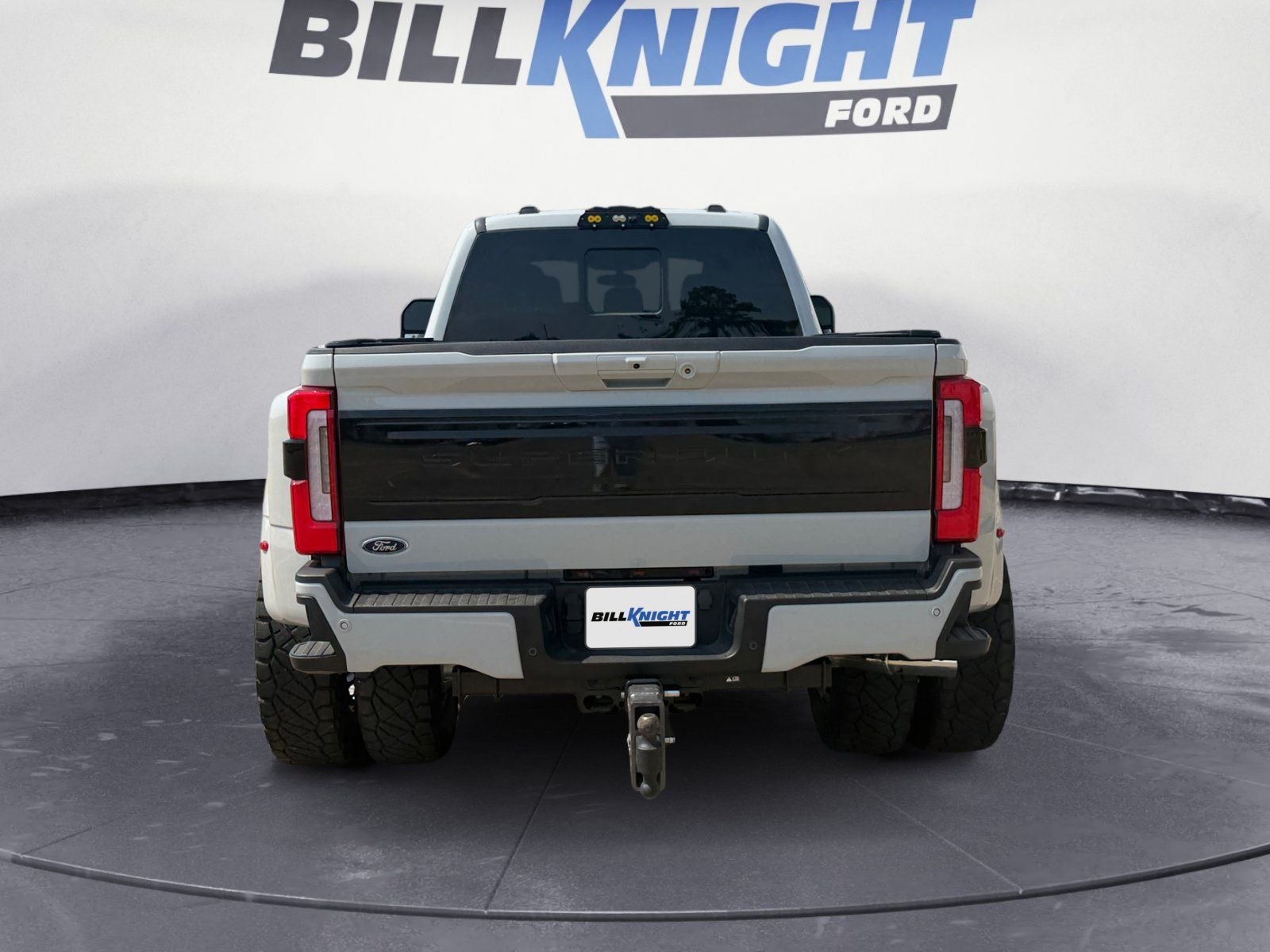 2025 Ford F-450SD Platinum DRW