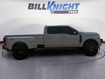2025 Ford F-450SD Platinum DRW