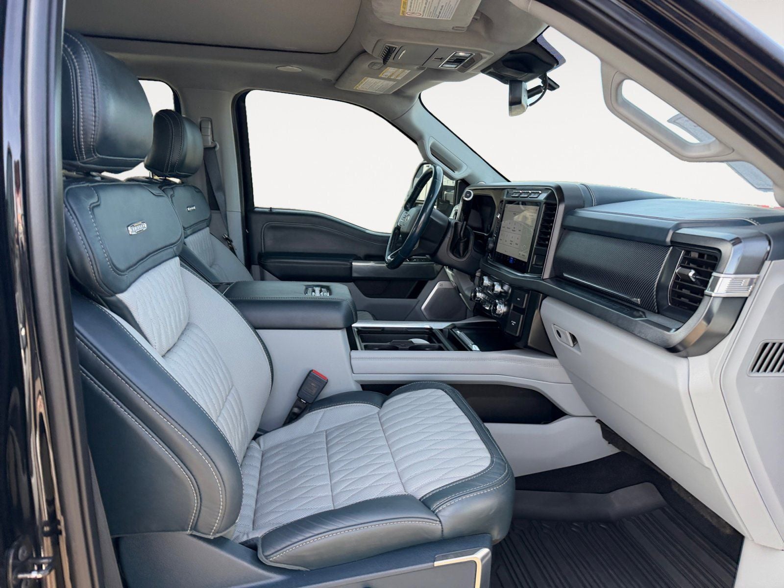 2024 Ford F-450SD Limited DRW