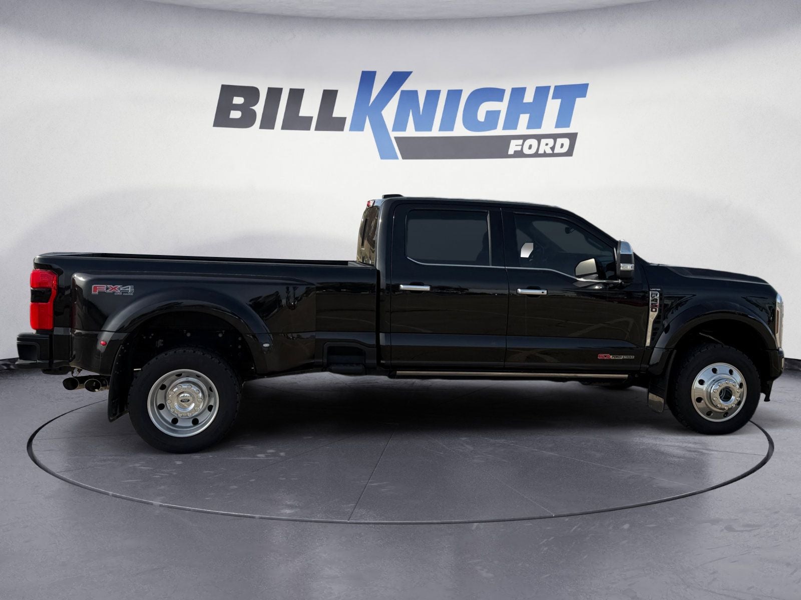 2024 Ford F-450SD Limited DRW