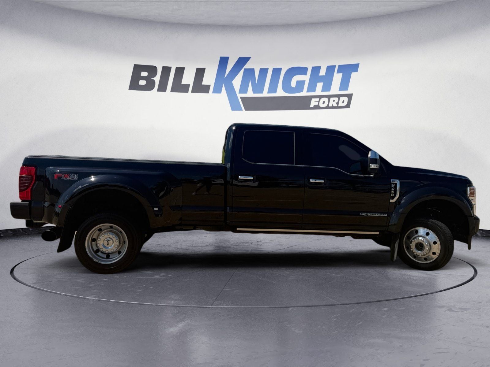 2022 Ford F-450SD Platinum DRW
