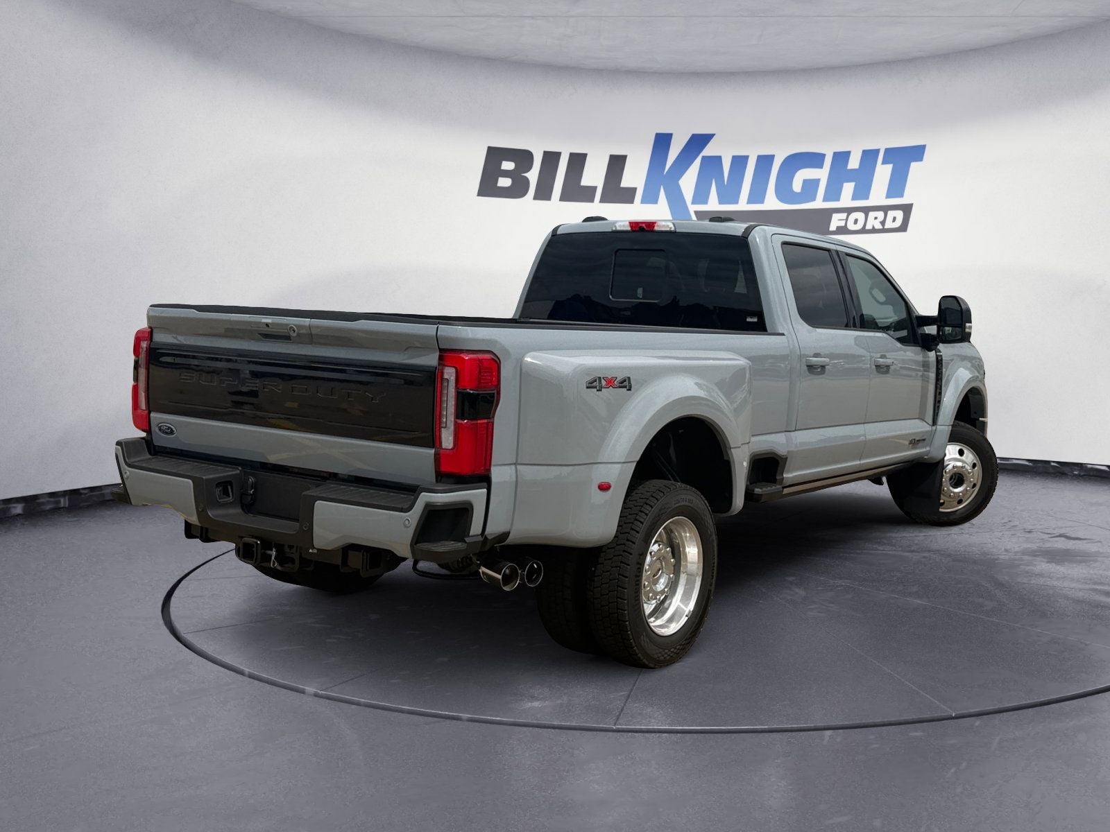 2026 Ford F-450SD Platinum DRW
