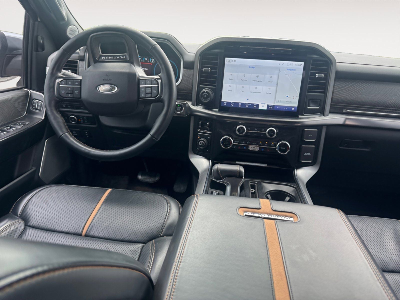 2022 Ford F-150 Platinum