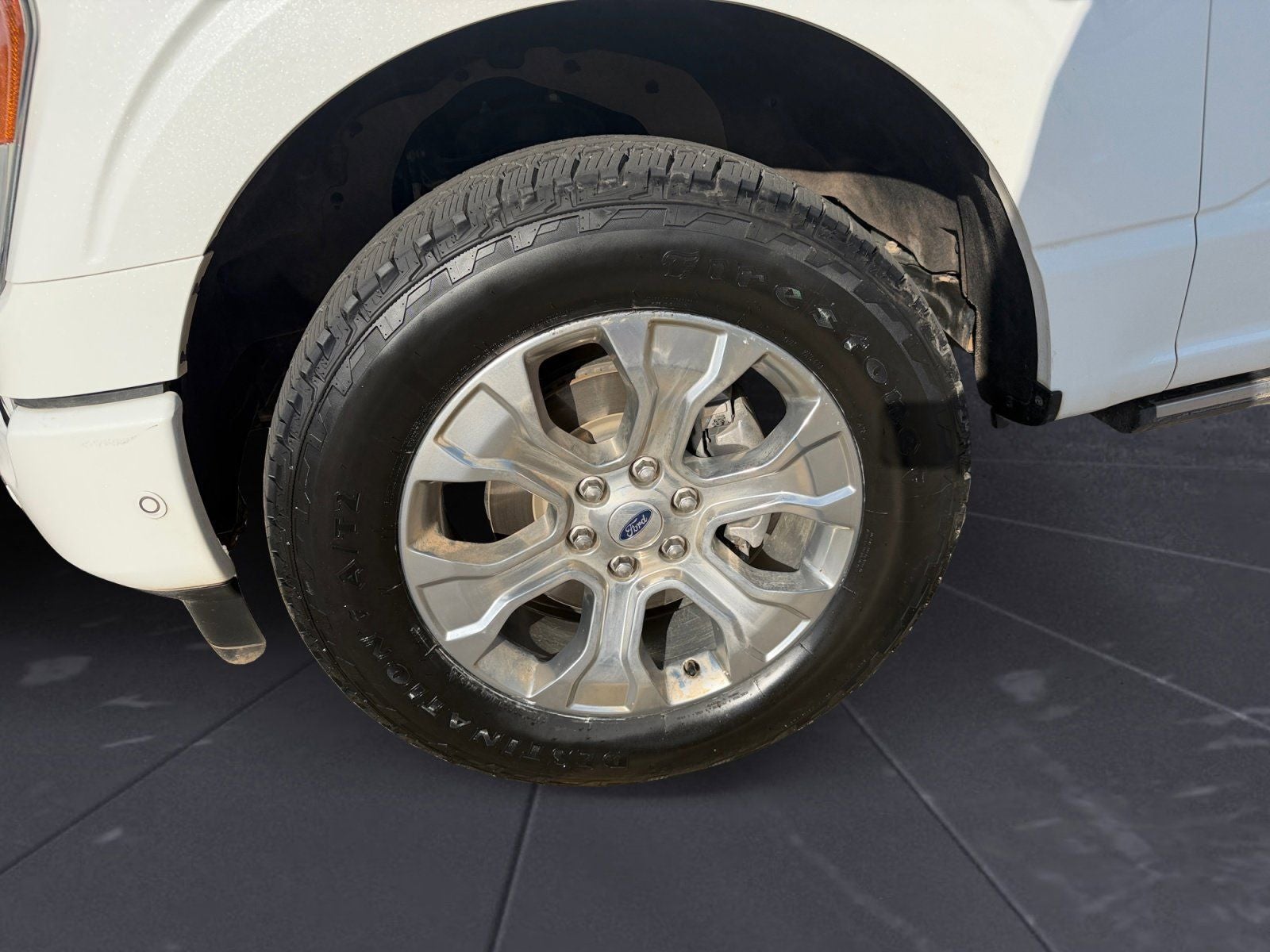 2022 Ford F-150 Platinum