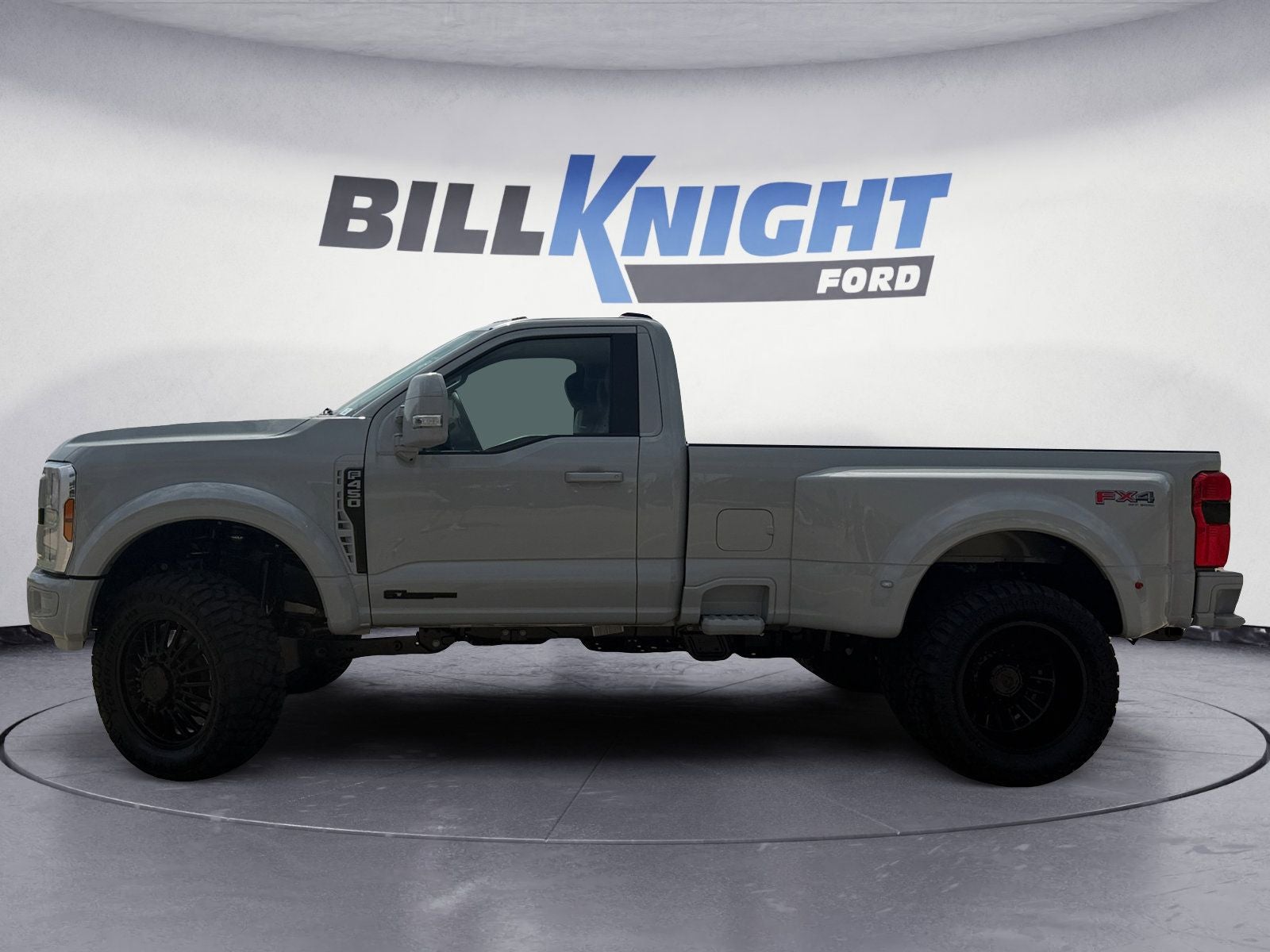 2026 Ford F-450SD XLT DRW