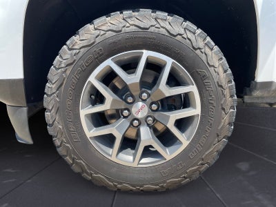 2022 GMC Canyon AT4 w/Leather
