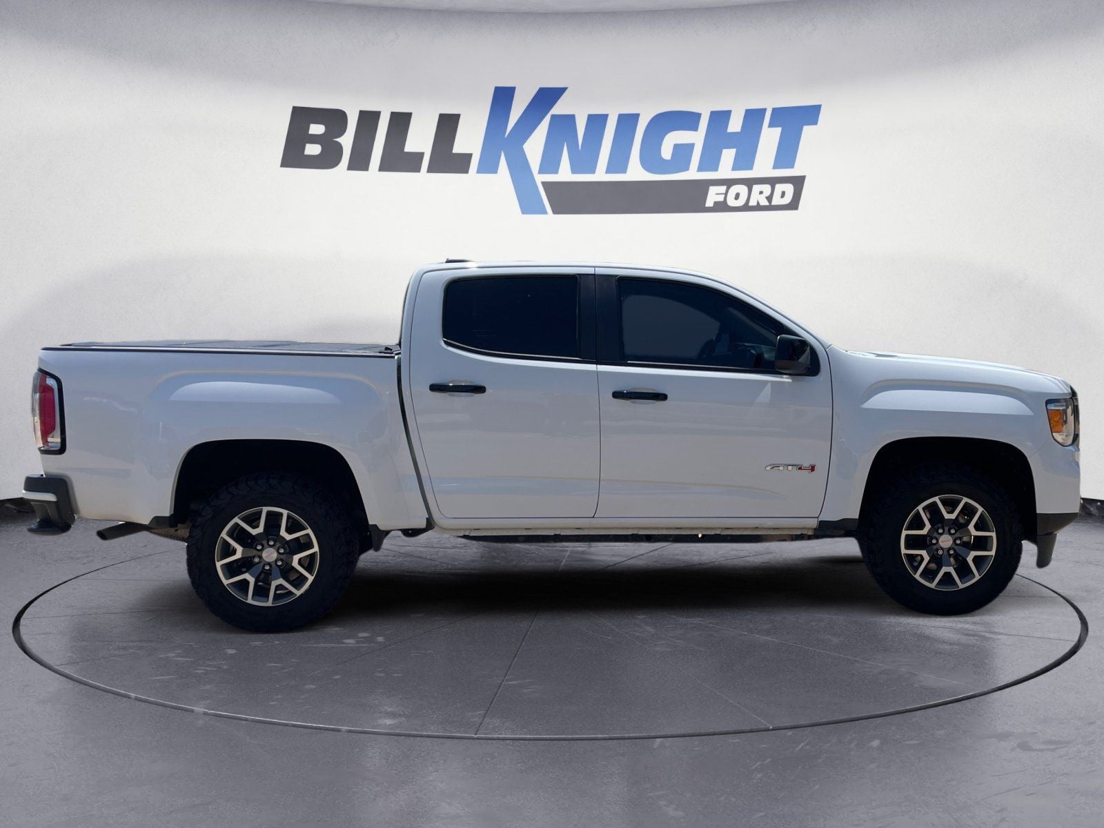 2022 GMC Canyon AT4 w/Leather