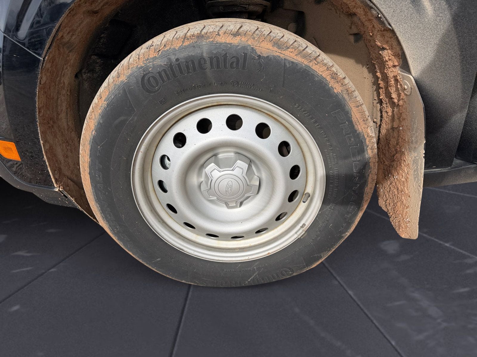 2023 Ford Maverick XL