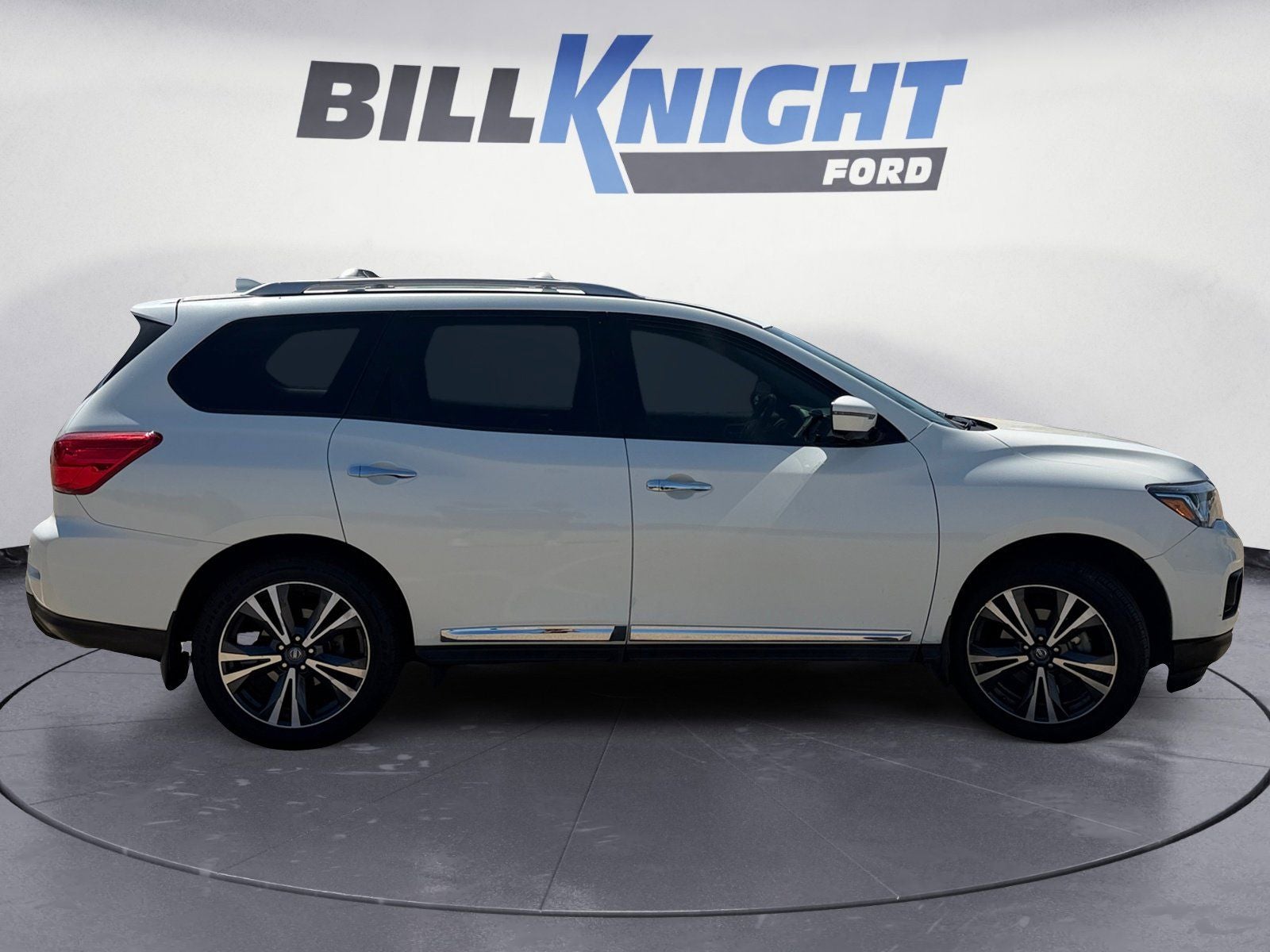 2019 Nissan Pathfinder Platinum