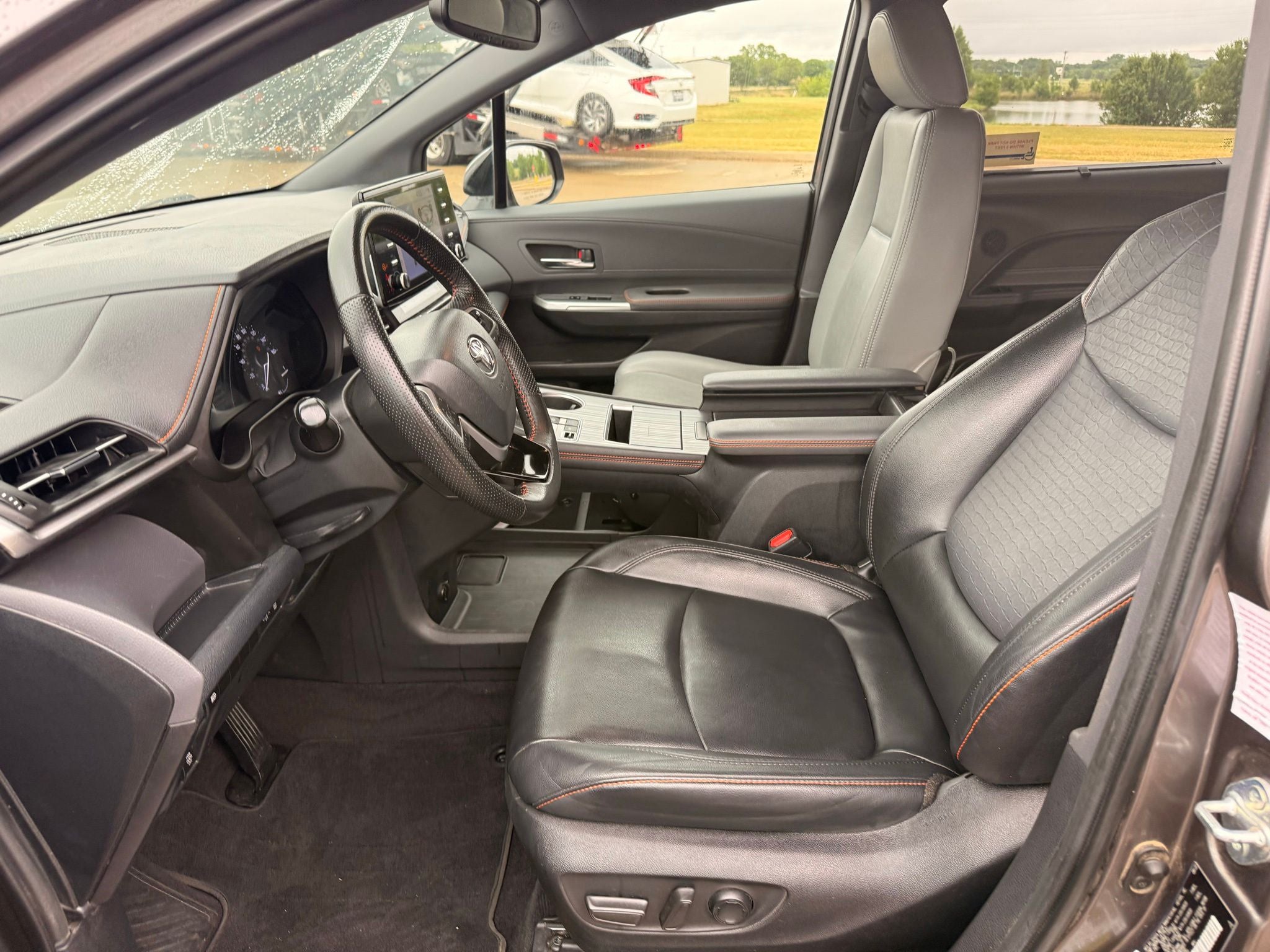 2022 Toyota Sienna XSE 7 Passenger