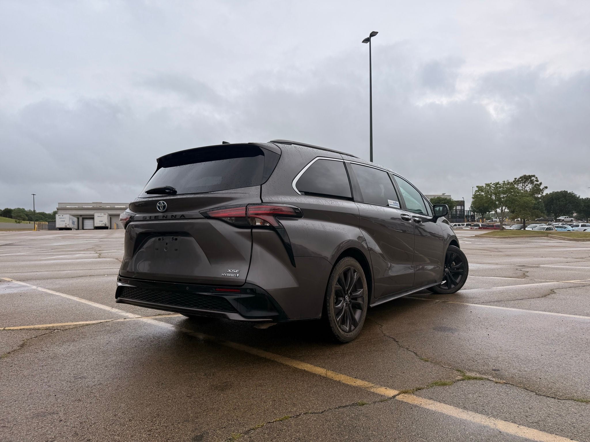 2022 Toyota Sienna XSE 7 Passenger
