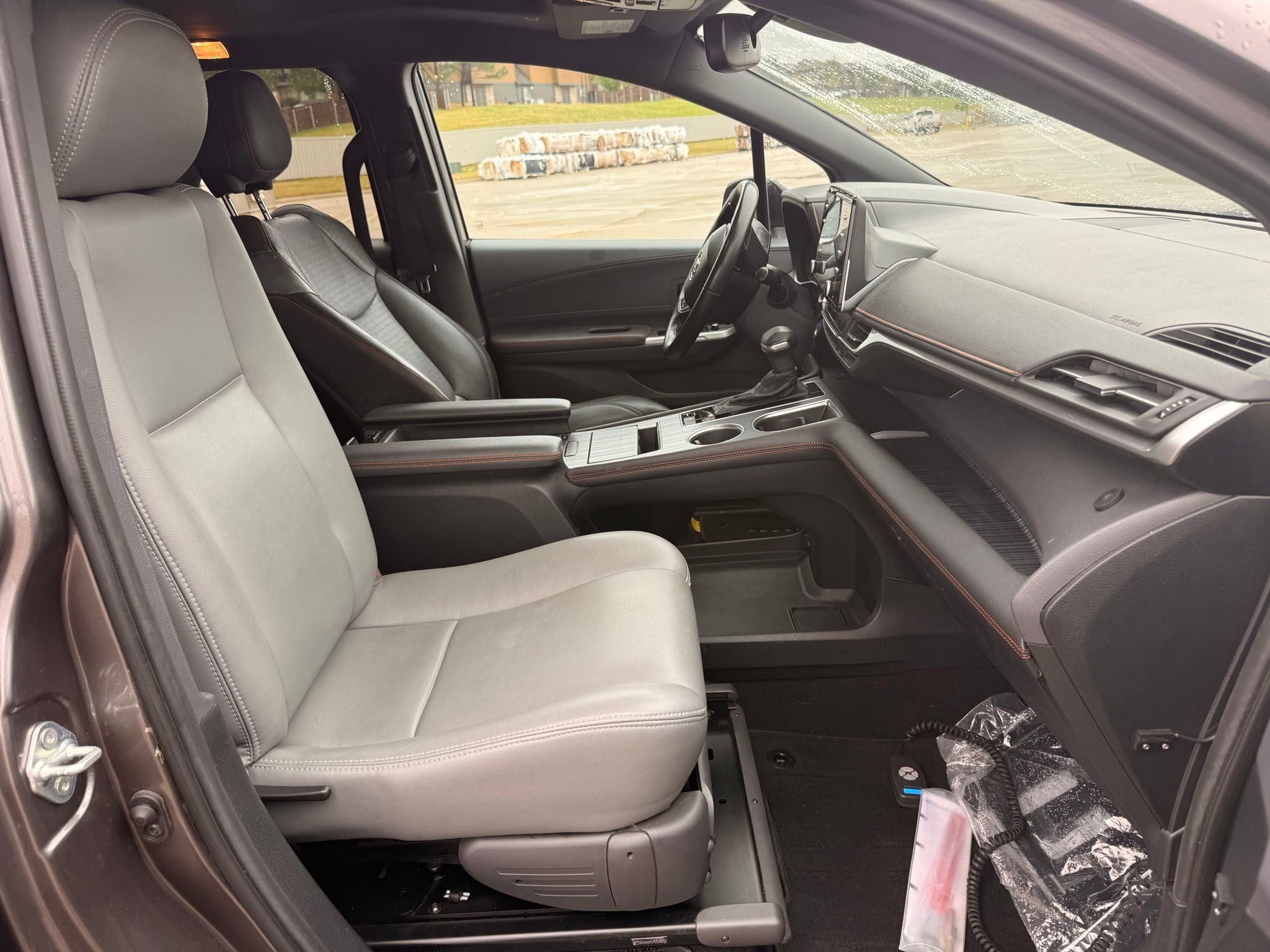 2022 Toyota Sienna XSE 7 Passenger
