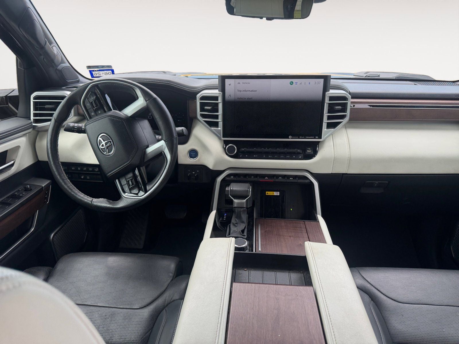 2023 Toyota Tundra Hybrid Capstone