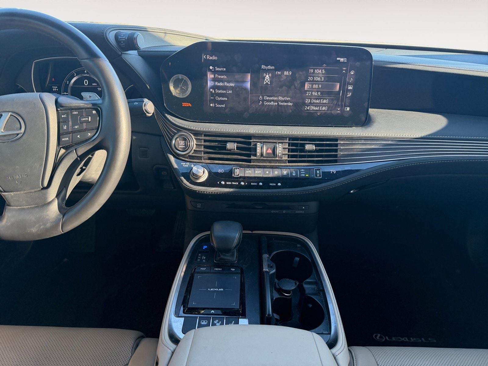 2022 Lexus LS 500 Base