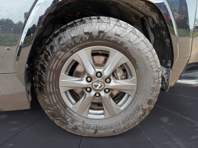 2025 Lexus LX 700h Overtrail
