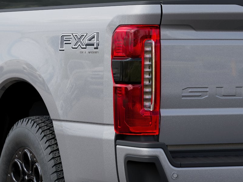 2027 Ford F-350SD XLT